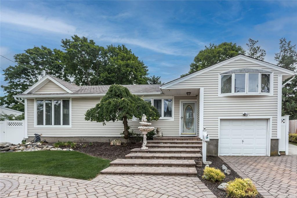 130 Marie St, Lindenhurst, NY 11757 Trulia