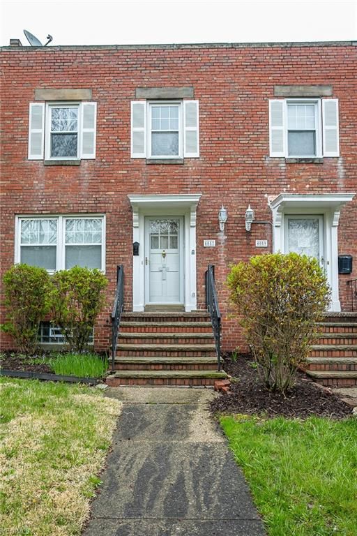 4057 Township Pkwy, Highland Hills, OH 3 Bed, 1 Bath SingleFamily