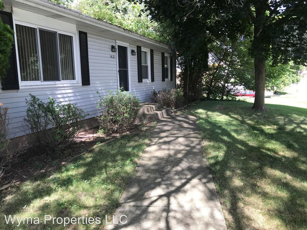 1421 Ball Ave NE, Grand Rapids, MI 49505 Trulia