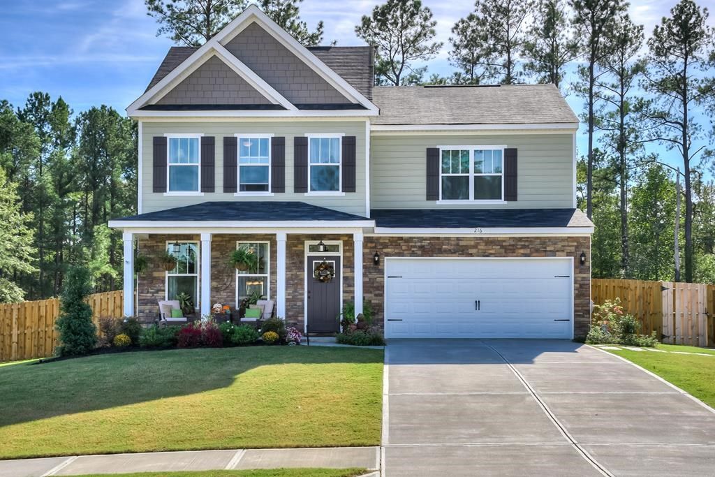 216 Kelly Greene Dr, Harlem, GA 30814