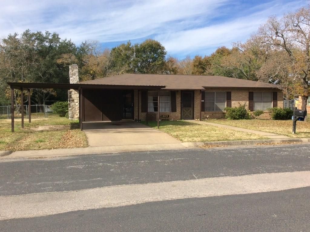 1021 N Williamson St, Giddings, TX 78942 Trulia