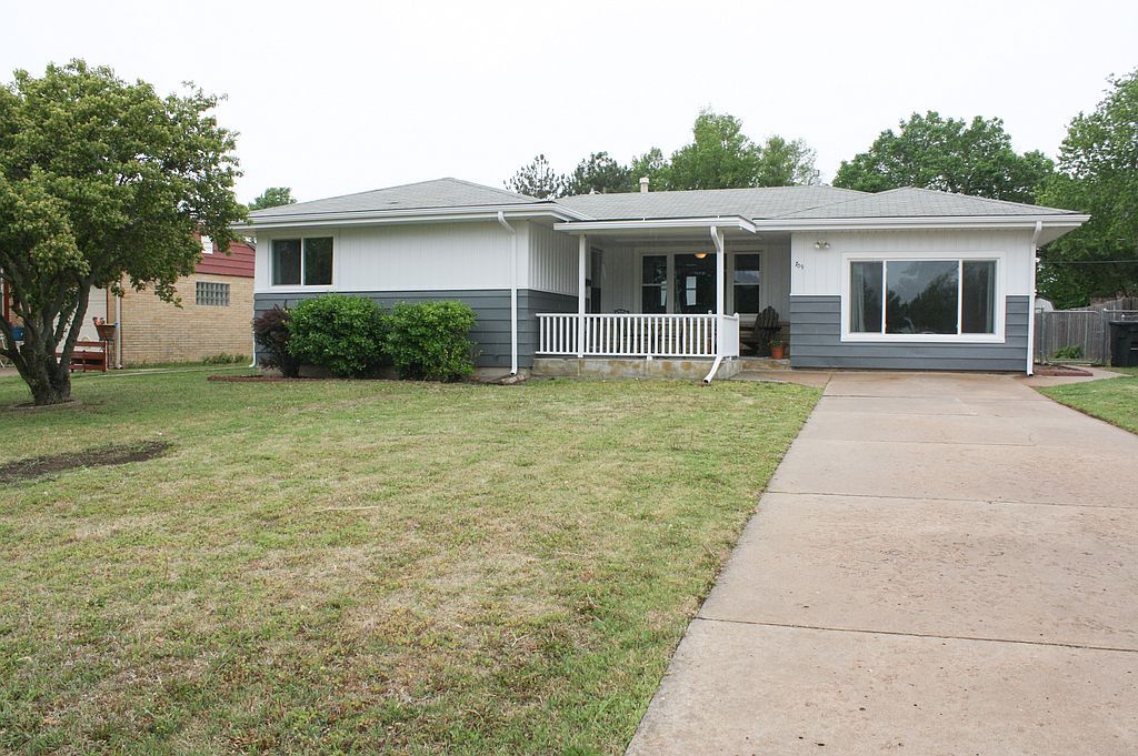 709 Larimer St, Pratt, KS 67124