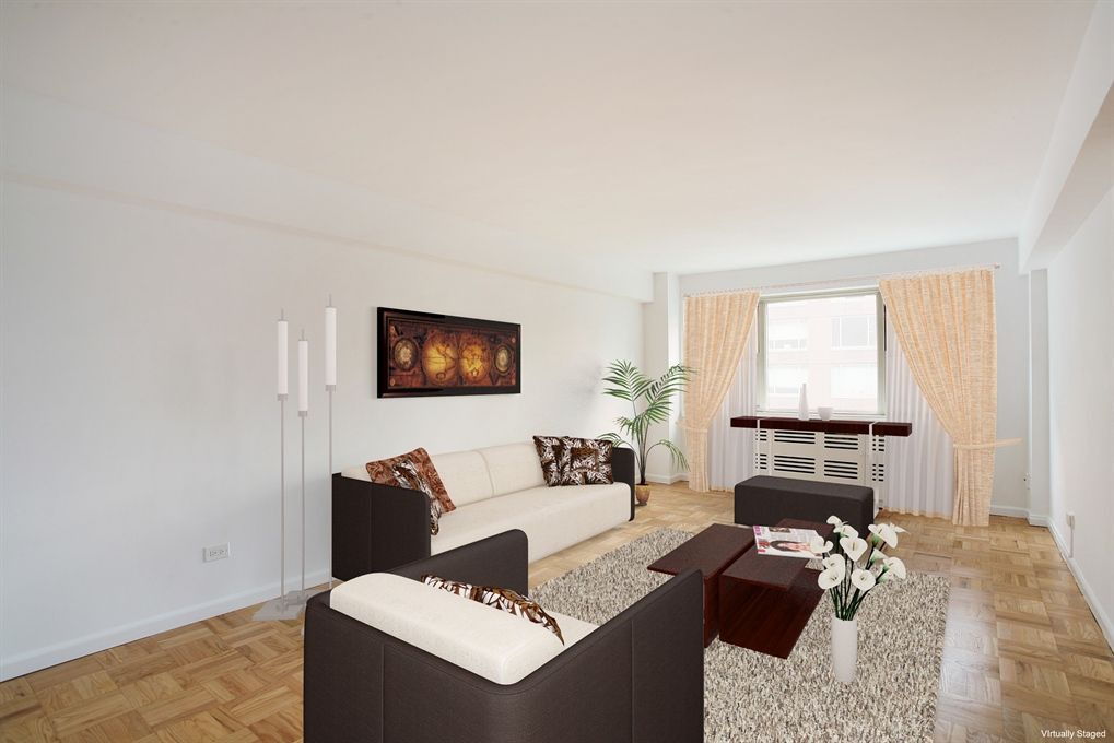 305 E 72nd St #10ES, New York, NY 10021