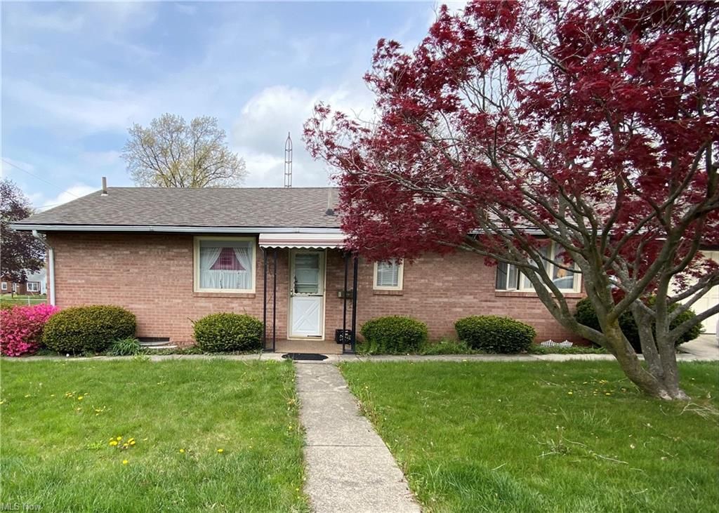 1824 Demington Ave NW, Canton, OH 44708