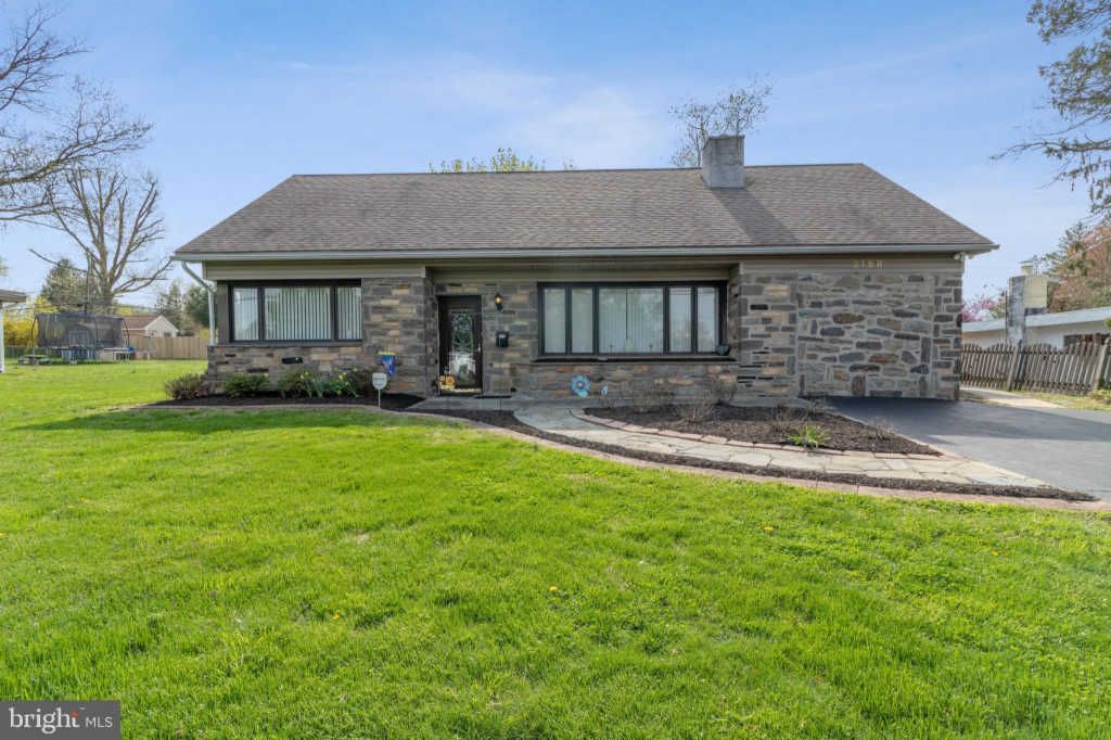 2158 Sproul Rd, Broomall, PA 19008 Trulia