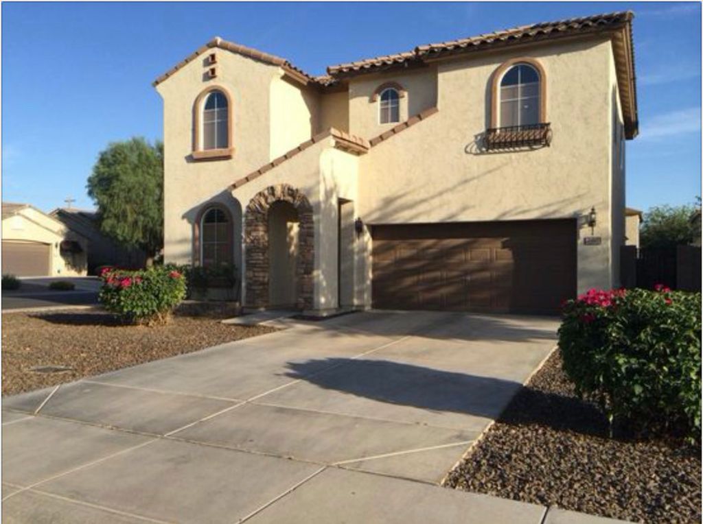 4981 E Meadow Creek Way, San Tan Valley, AZ 85140