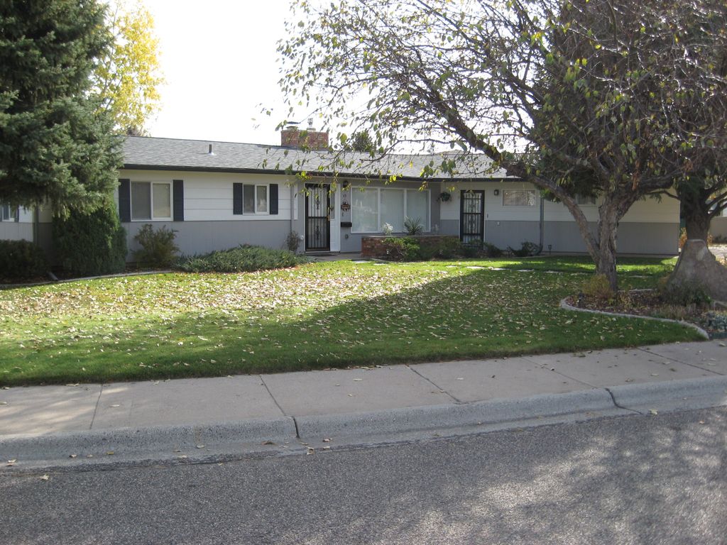 45 Treasure State Dr, Great Falls, MT 59404