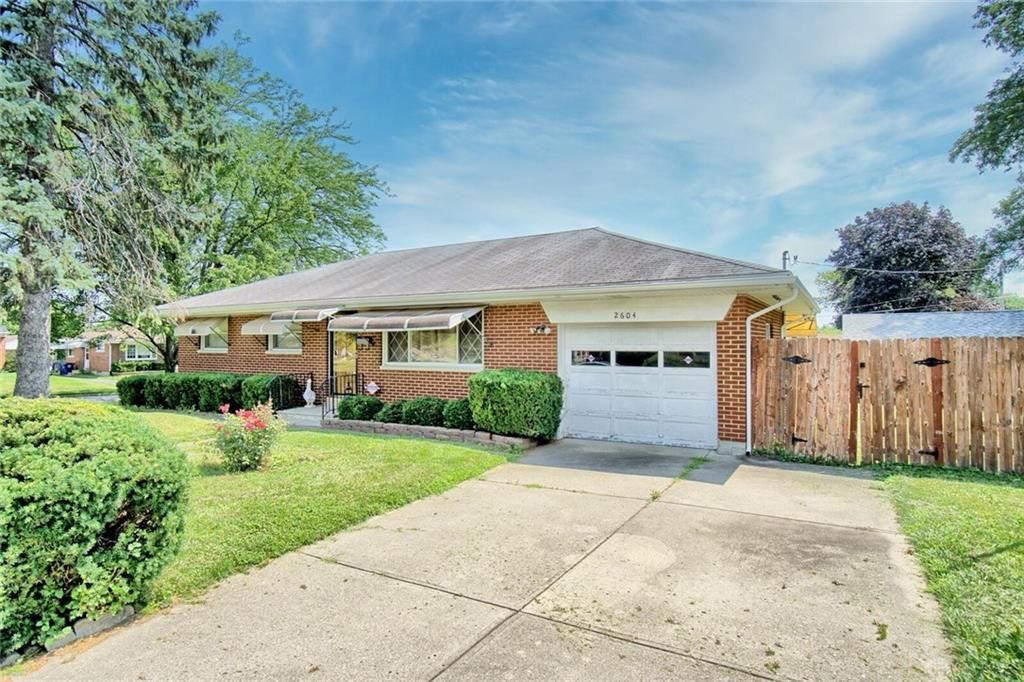 2604 Horlacher Ave, Dayton, OH 45420