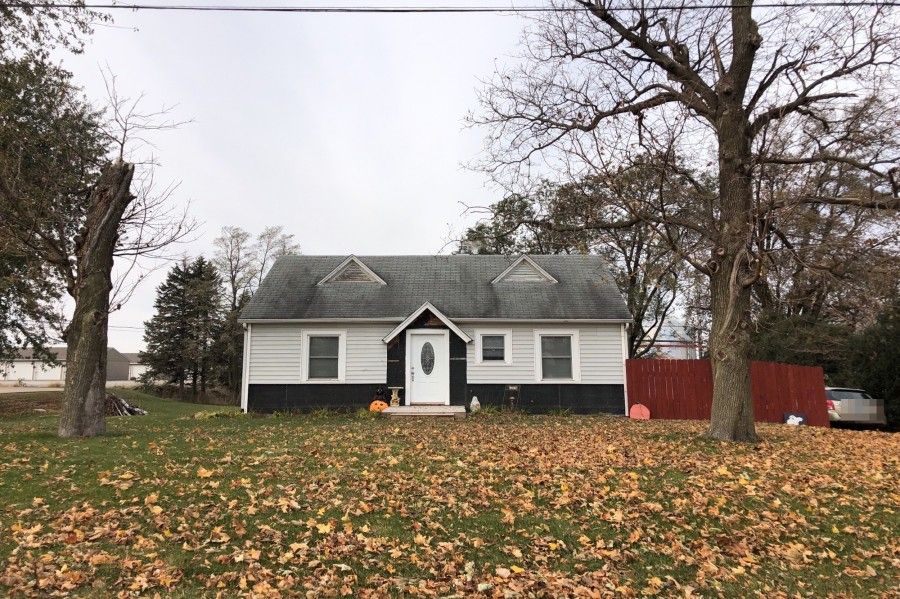 1004 Division St, Orion, IL 2 Bed, 1 Bath SingleFamily Home 5 Photos Trulia