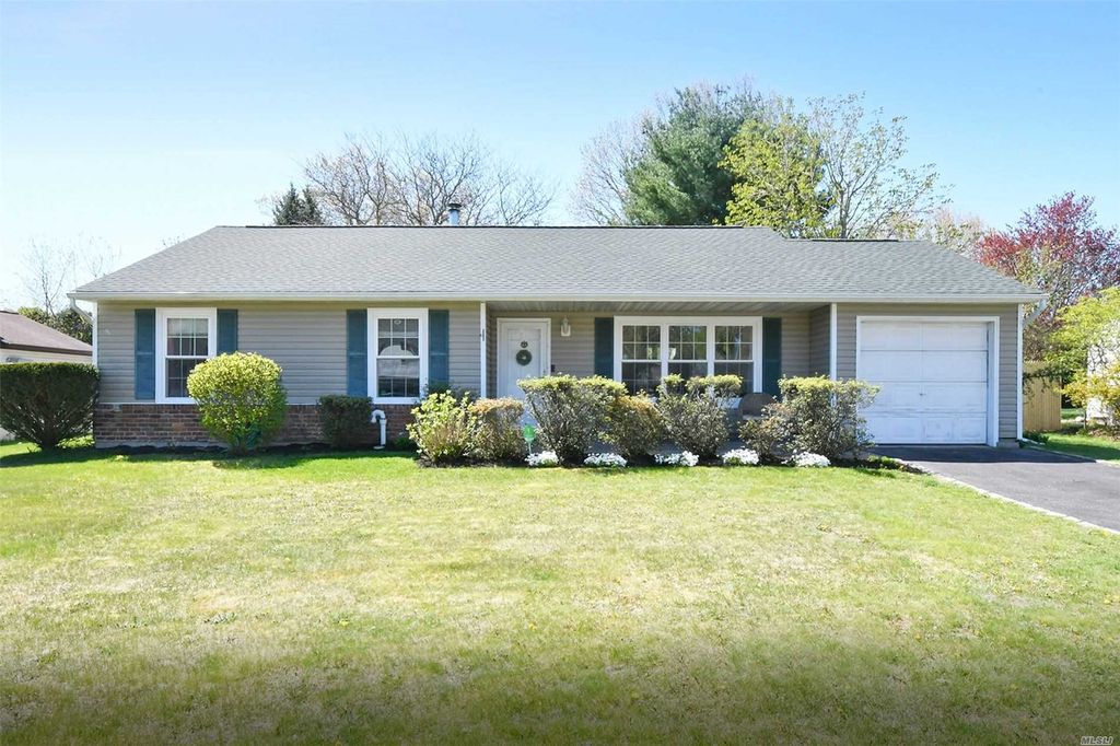 30 Inverness Rd, Holbrook, NY 11741 Trulia