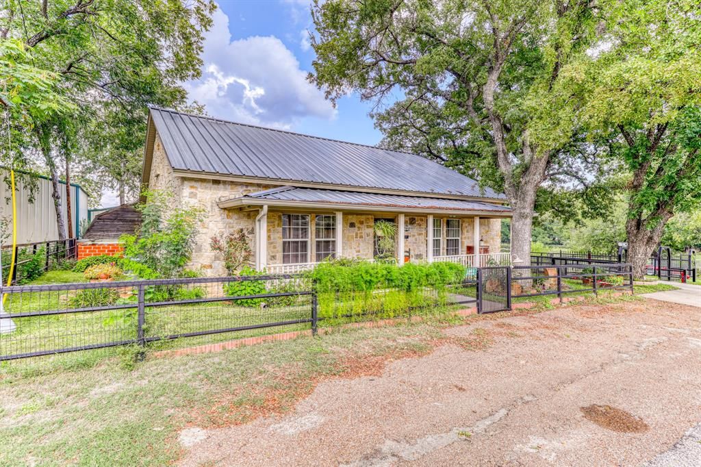 14153 S Fm Road 4, Santo, TX 76472 Trulia