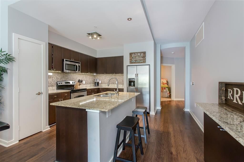 4107 Bowser Ave #207, Dallas, TX 75219