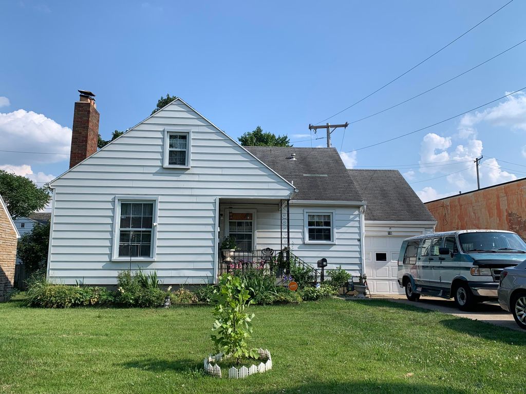 16 Woodruff Dr, Dayton, OH 45405