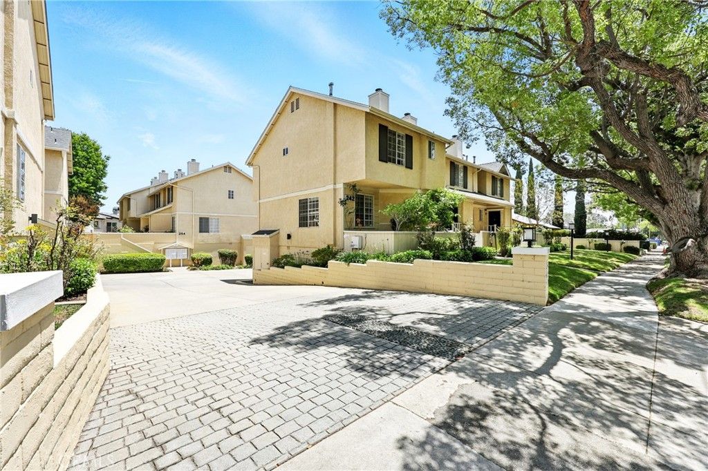 254 N  Mar Vista Ave #2, Pasadena, CA 91106
