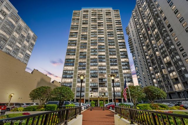 5733 N Sheridan Rd #5C, Chicago, IL 60660