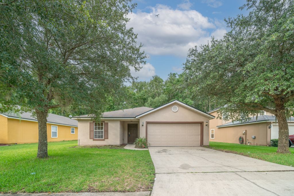 10267 Normanwood Ct, Jacksonville, FL 32221