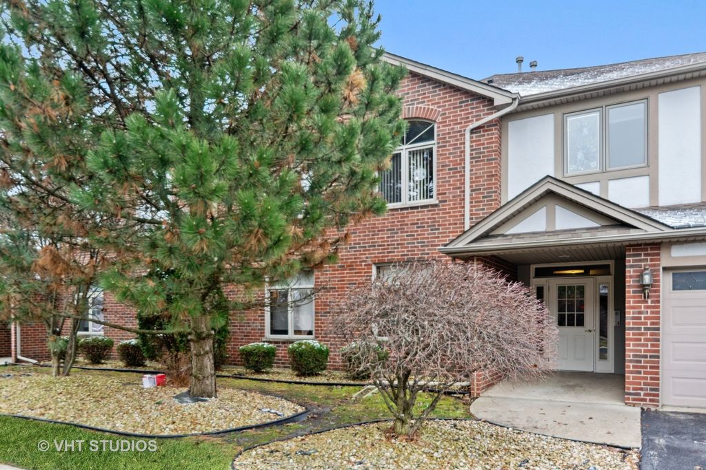 6295 Misty Pines Ct #3, Tinley Park, IL 60477