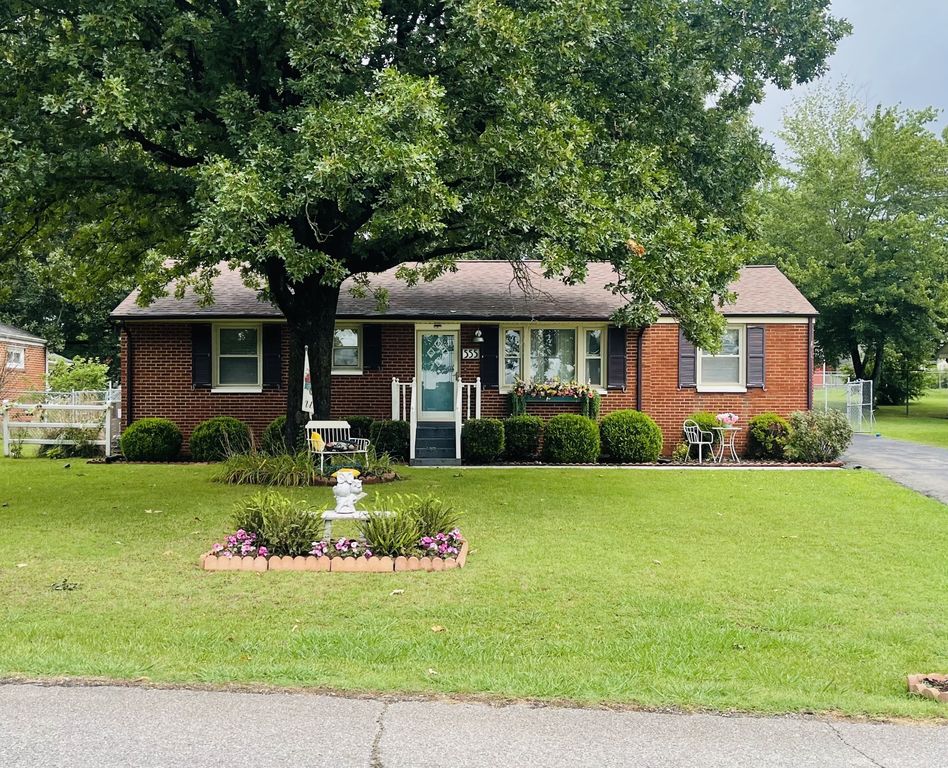555 Ashe Ave, New Johnsonville, TN 37134 Trulia