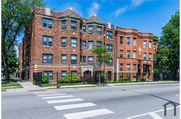 116 S California Ave #1, Chicago, IL 60612