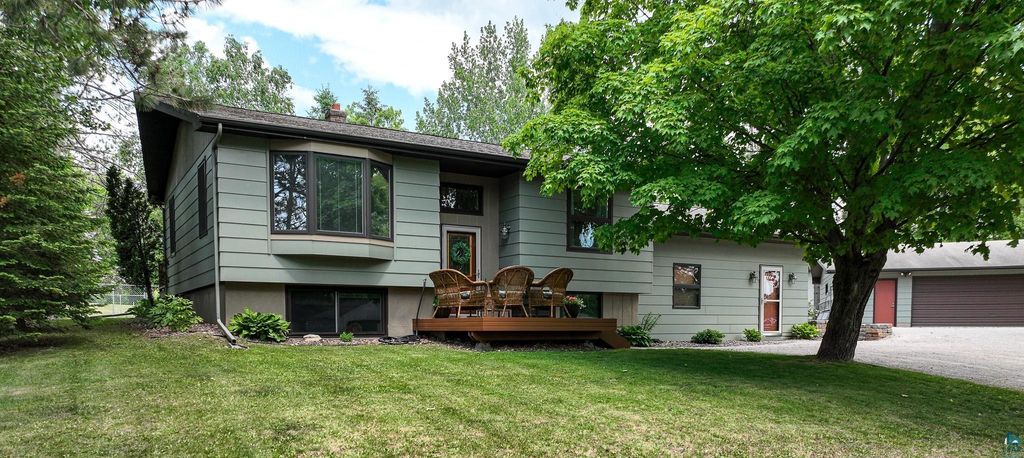2505 Lincoln Ave, Cloquet, MN 55720