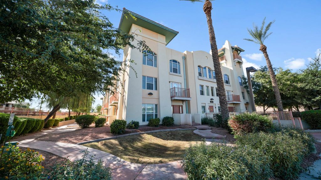 1081 W 1st St, Tempe, AZ 85281