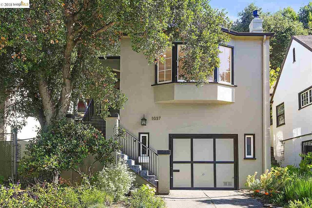 1037 Trestle Glen Rd, Oakland, CA 3 Bed, 2 Bath SingleFamily Home