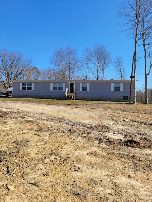 1979 Hazel Patch Rd, East Bernstadt, KY 40729