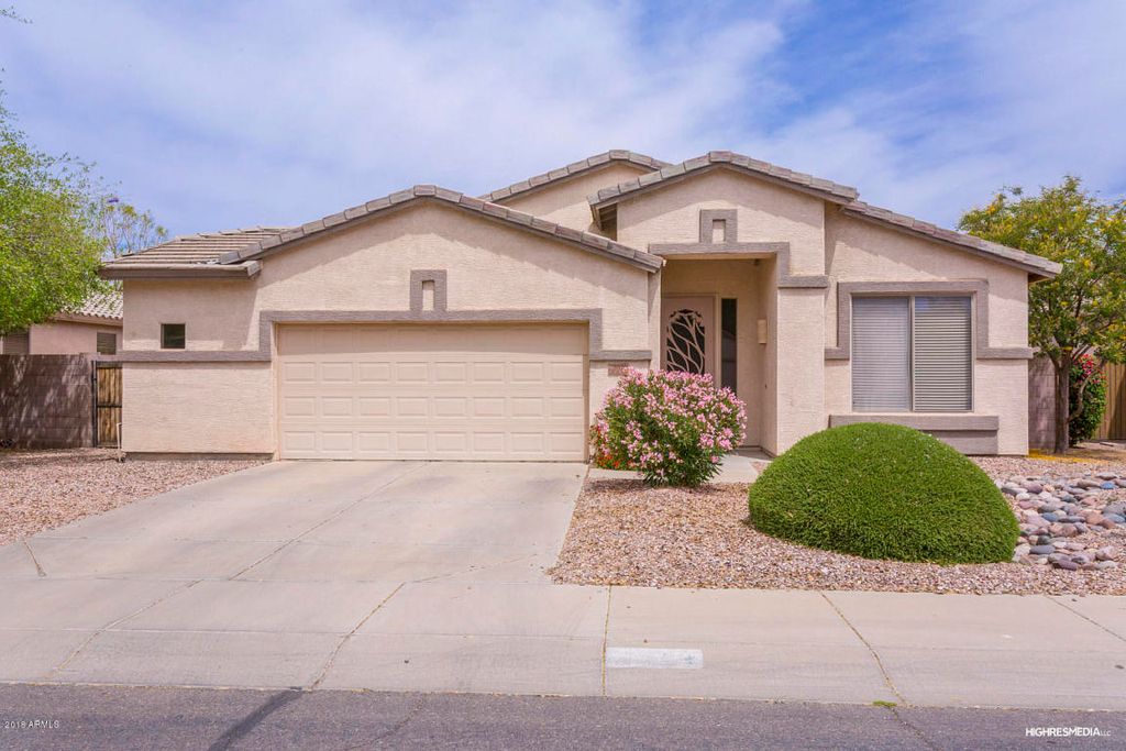 2070 E Bellerive Pl, Chandler, AZ 85249