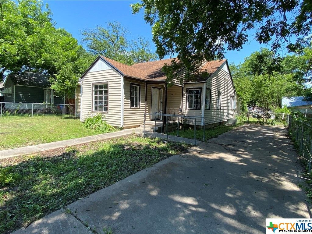 1311 S  3rd St, Temple, TX 76504