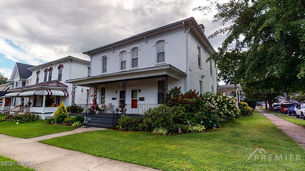 1031 Packer St, Williamsport, PA 17701