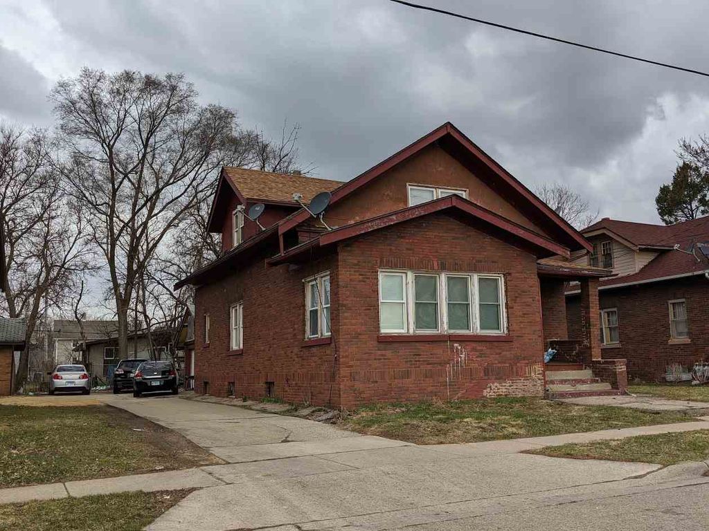 1319 Clover Ave Duplex Rockford, IL Trulia