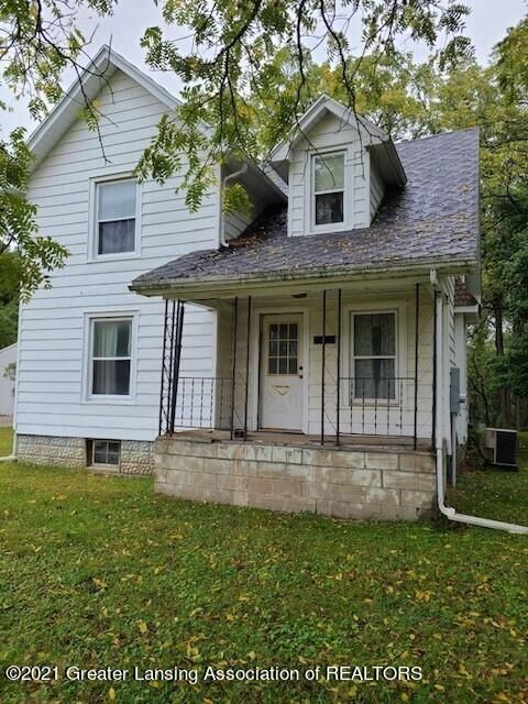 1822 Lake Lansing Rd, Haslett, MI 48840