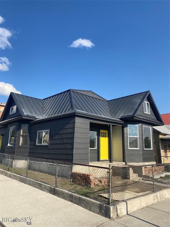 1102 S Wyoming St, Butte, MT 59701