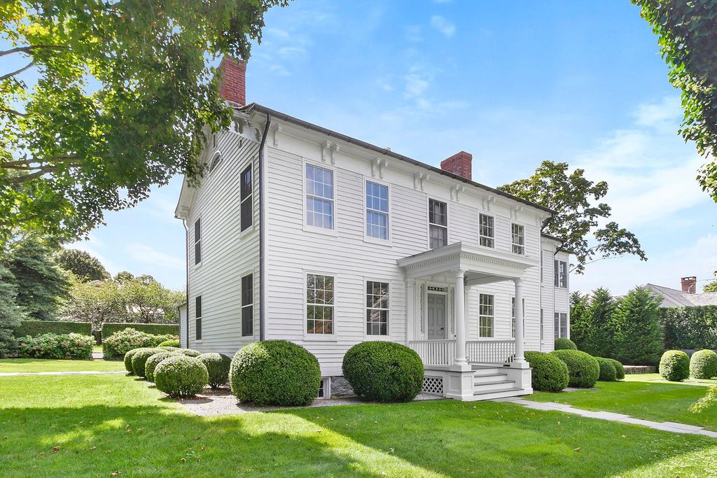 20 Jefferson St, Sag Harbor, NY 11963