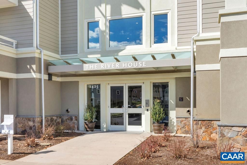 1425 Trailside Ct 306, Charlottesville, VA 2 Bed, 2
