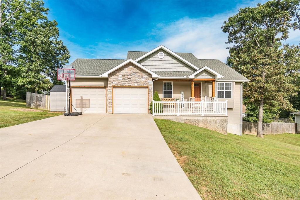 24646 Talladega Rd, Saint Robert, MO 4 Bed, 3 Bath SingleFamily Home