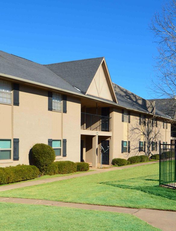 4601 W Nicklas Ave, Oklahoma City, OK 73132