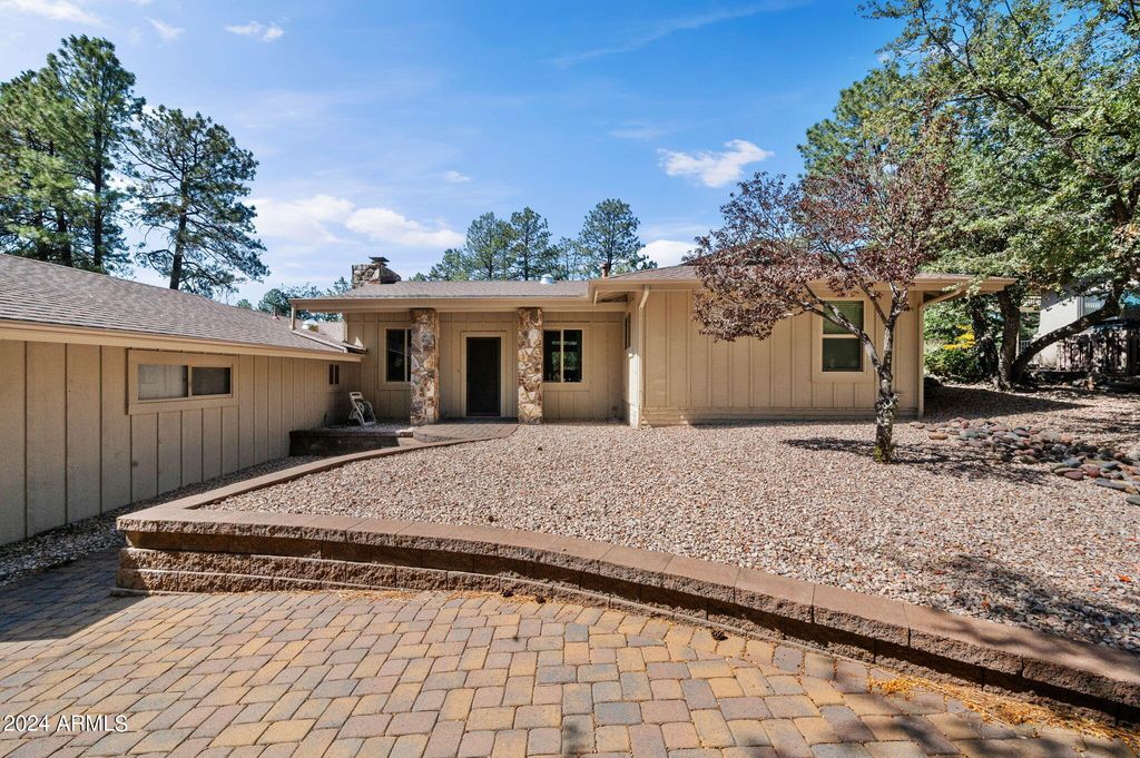 1530 Roadrunner N, Prescott, AZ 86303