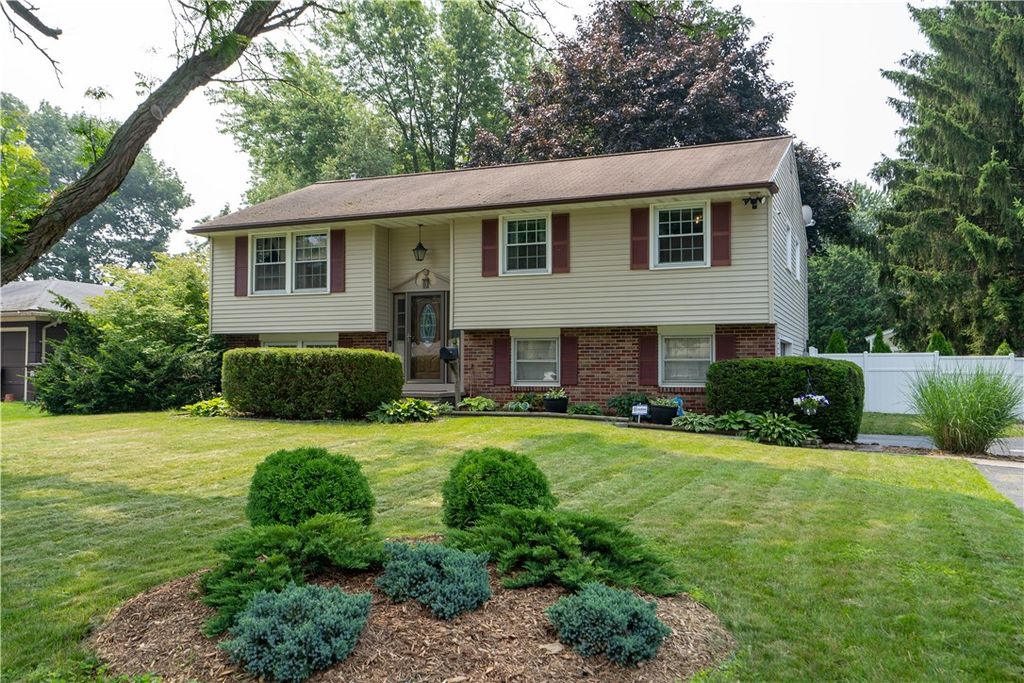 83 Stoneridge Dr, Rochester, NY 14615 Trulia