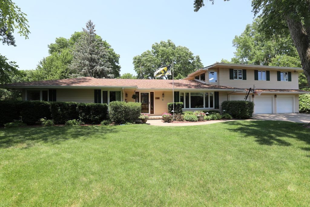 6845 NW Beaver Dr, Johnston, IA 50131 Trulia