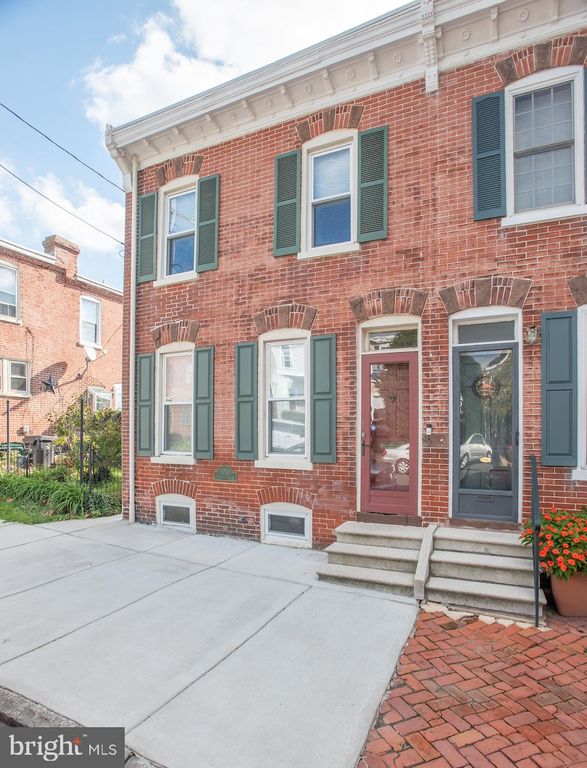1710 N Lincoln St, Wilmington, DE 19806