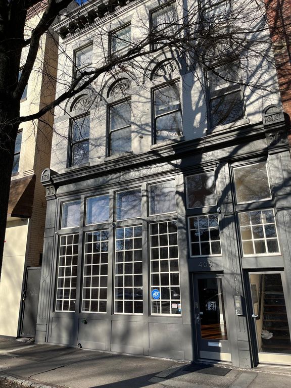406 W Broad St, Richmond, VA 23220