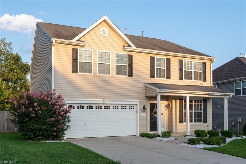 2034 Briar Run Dr Greensboro NC 27405 Trulia 2034-briar-run-dr-greensboro-nc-27405-trulia