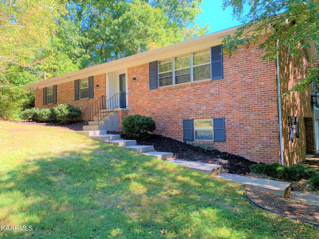 1112 NW Burning Trl, Knoxville, TN 37909 Trulia