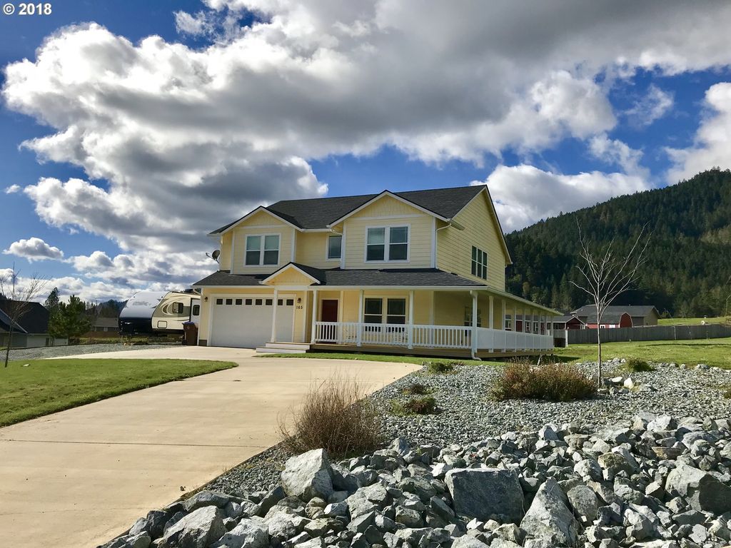 165 NE Woodhouse Dr, Myrtle Creek, OR 97457 Trulia