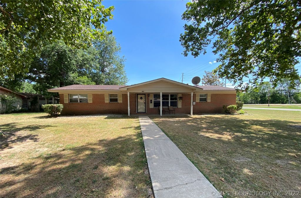 1002 SE 13th St, Wagoner, OK 74467 Trulia