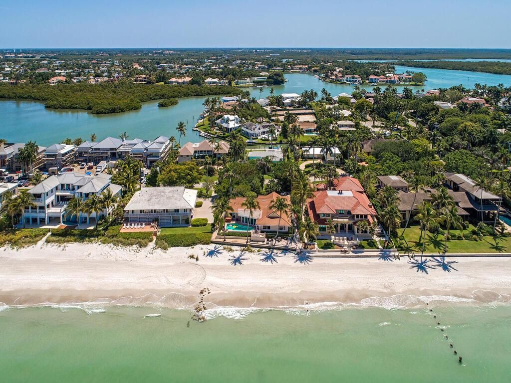 3940 Gordon Dr, Naples, FL 34102