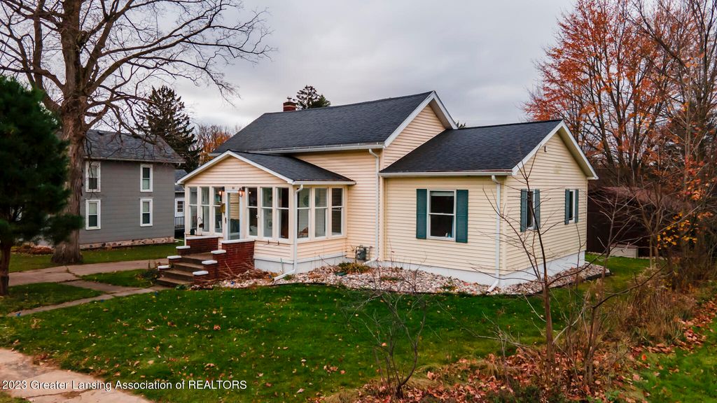 631 N Putnam St, Williamston, MI 48895 Trulia