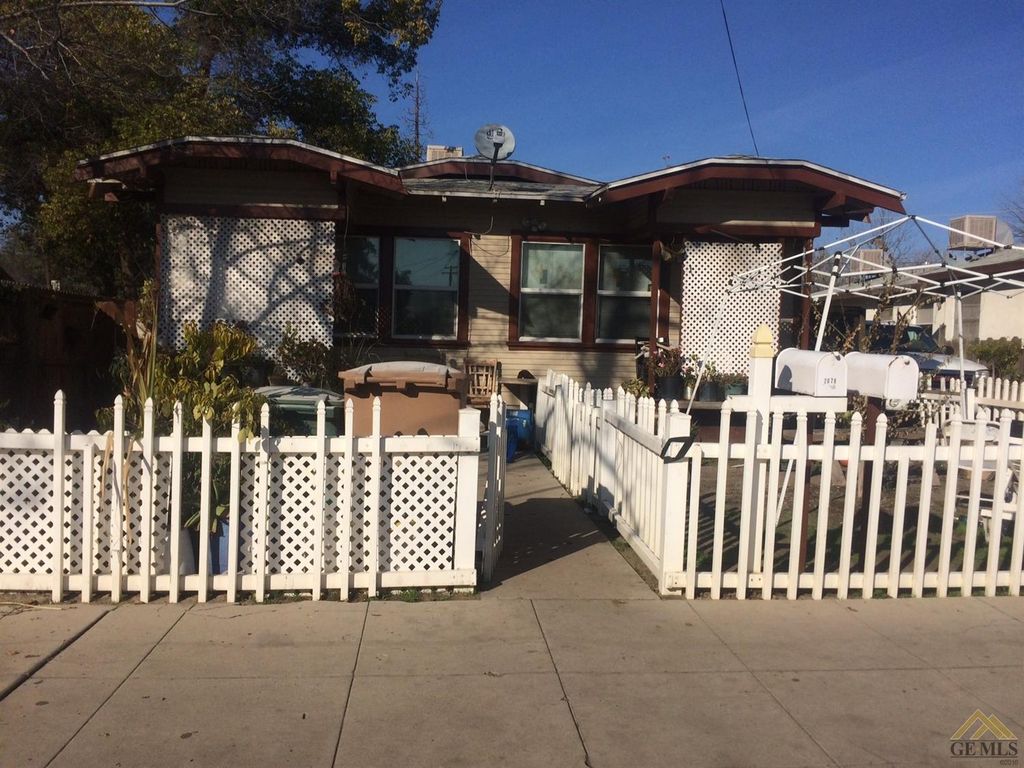 2026 Orange St, Bakersfield, CA 93304