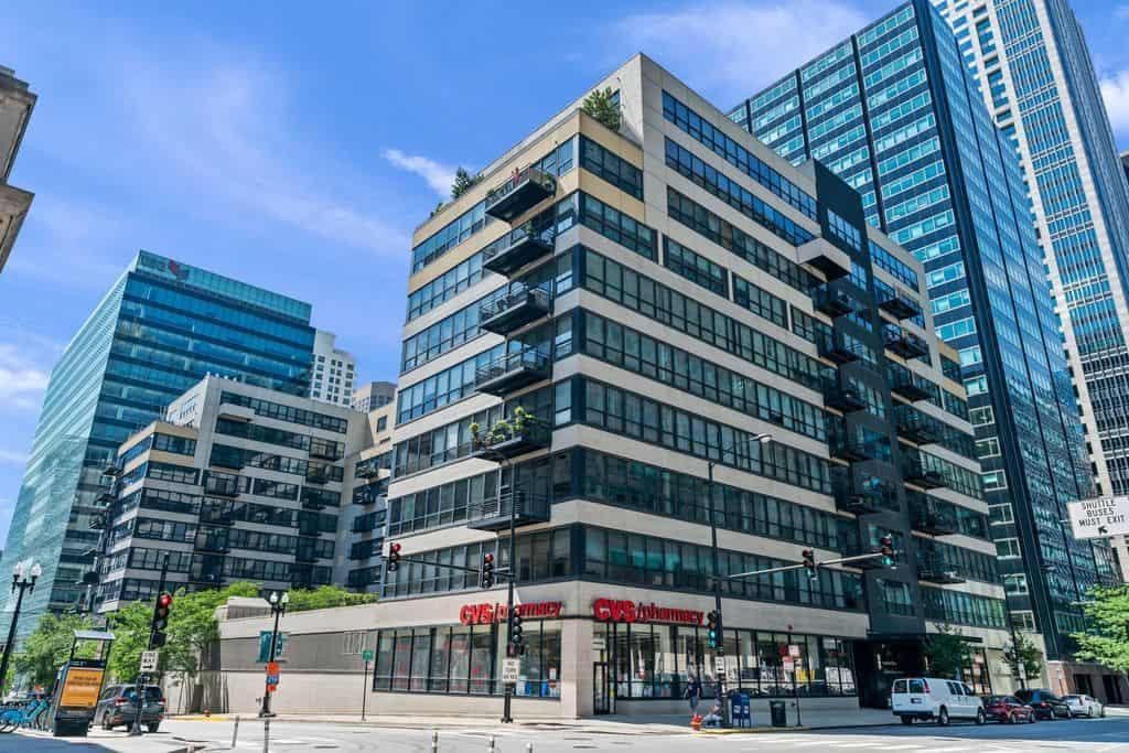 111 N  Canal St #1301, Chicago, IL 60606